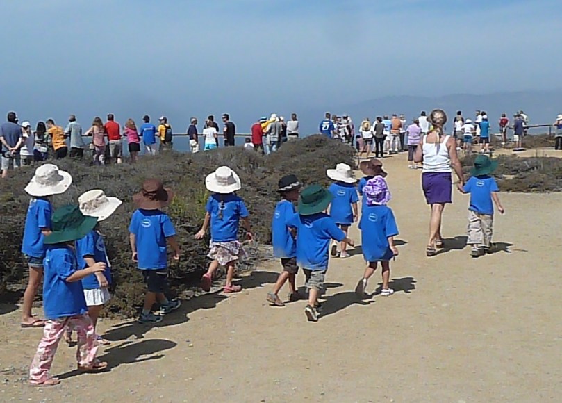 pre schoolers waiting for endevour
