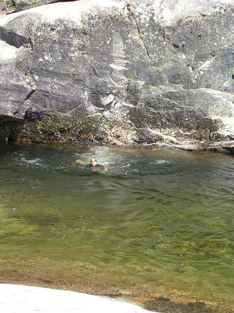 rock-jumping-dinkey-creek