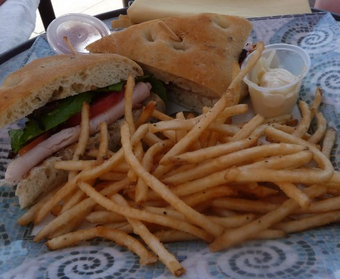 Mirmonte-Resort-Pool-Menu