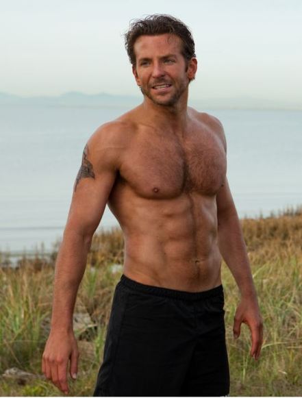 Bradley-Cooper-shirtless