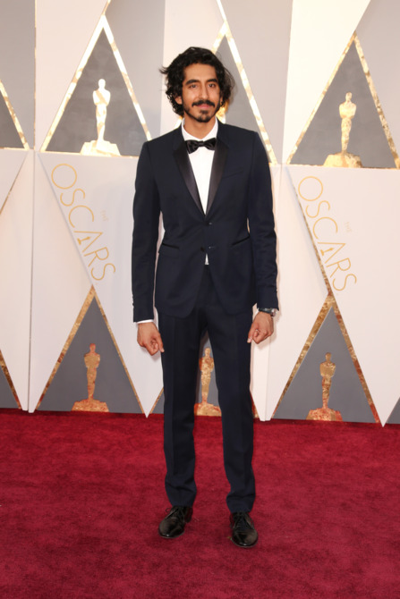 Dev patel 2016 oscars red carpet