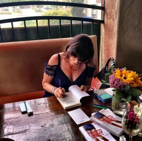 Book Signing.Bellini1